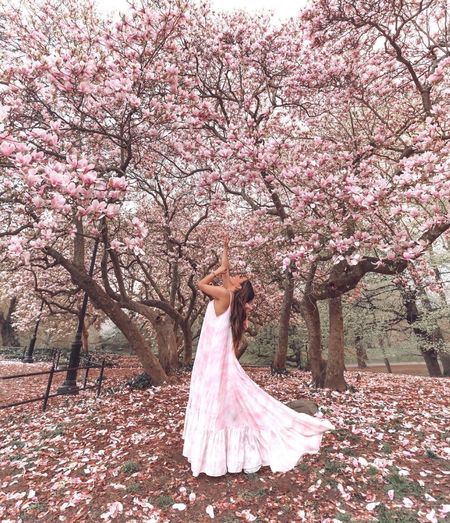 the cutest pink maxi dress

#LTKfindsunder100 #LTKtravel #LTKSeasonal