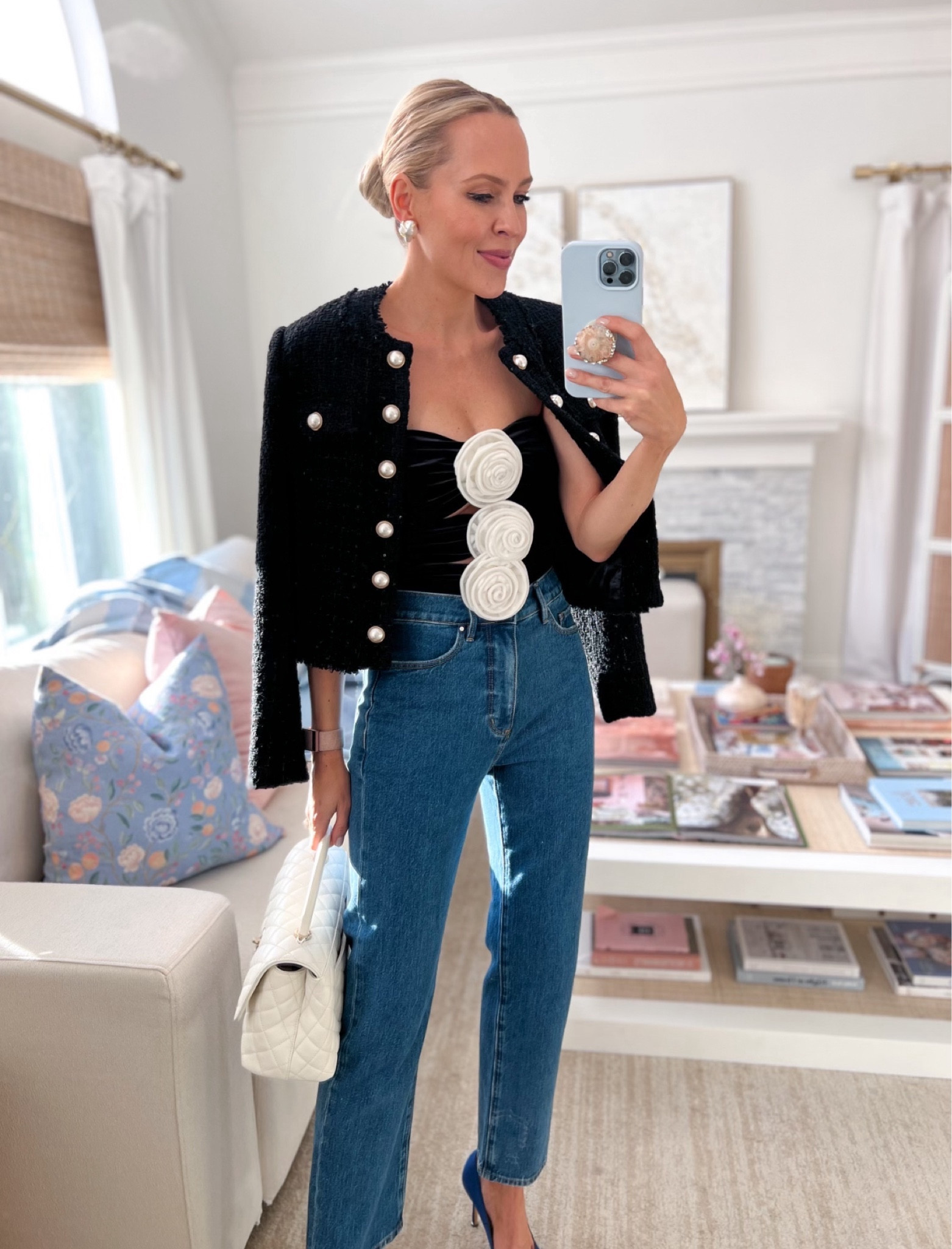 Anyone else love dressing up denim? Obsessed with this 

#LTKfindsunder100 #LTKstyletip #LTKfindsunder50