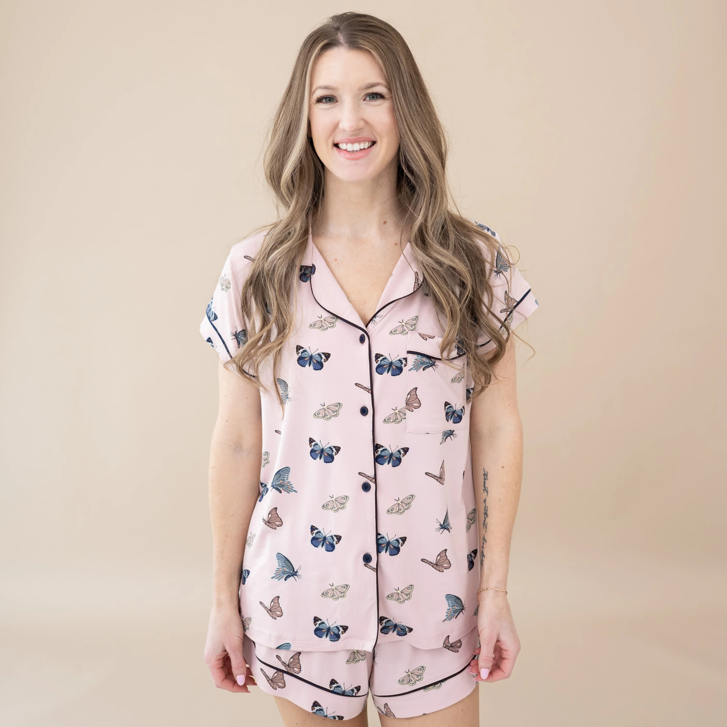 Women's Short Sleeve Pajama Set in Blush Butterfly | Kyte Living