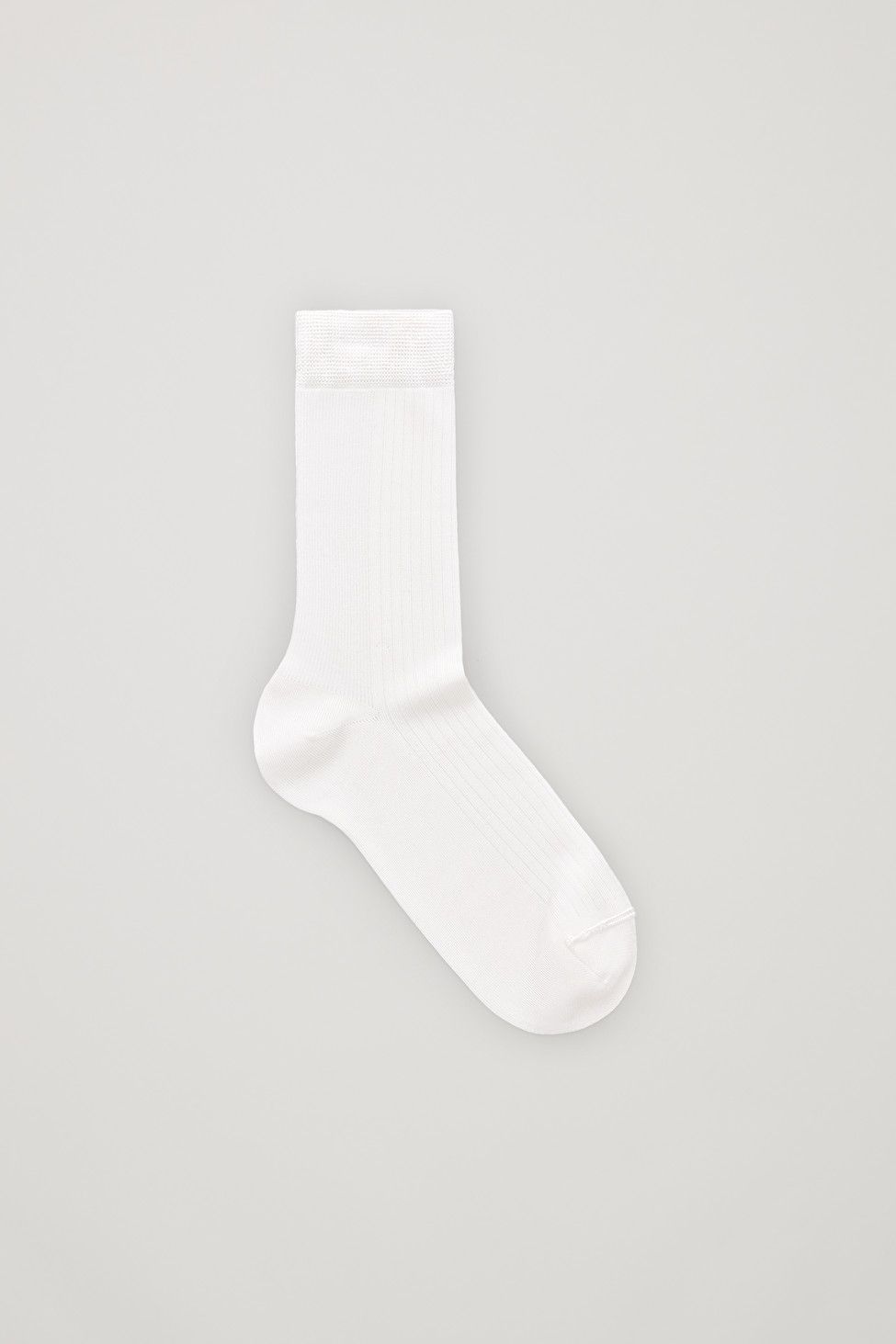 LIGHTWEIGHT RIBBED SOCKS | COS (US)