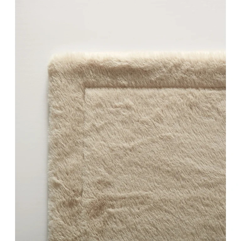Cozy Haven Oversized Faux Fur Throw Blanket, Soft Beige, 50" x 72" | Walmart (US)