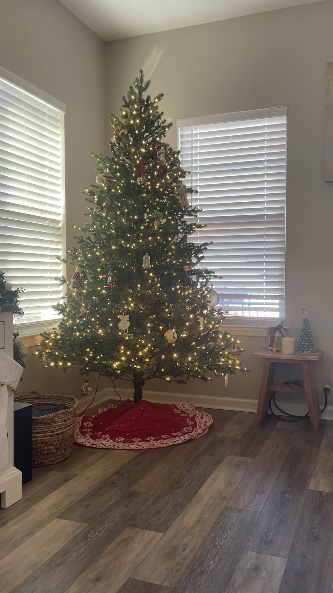 Christmas decor Christmas decorations holiday decor holiday decorations Christmas tree prelit tree home decor

#LTKSeasonal #LTKHome #LTKHoliday