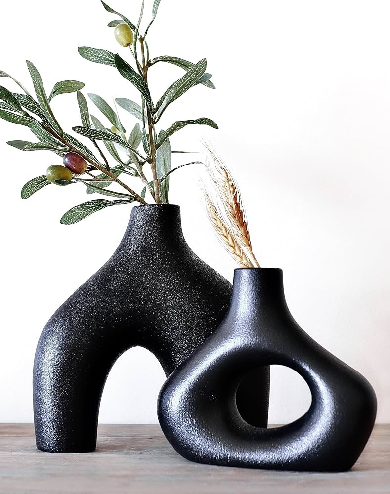 Carrot's Den Donut Vase, Set of 2 - Minimalist Nordic, White Ceramic Hollow Donut Vase Decor | Ta... | Amazon (US)