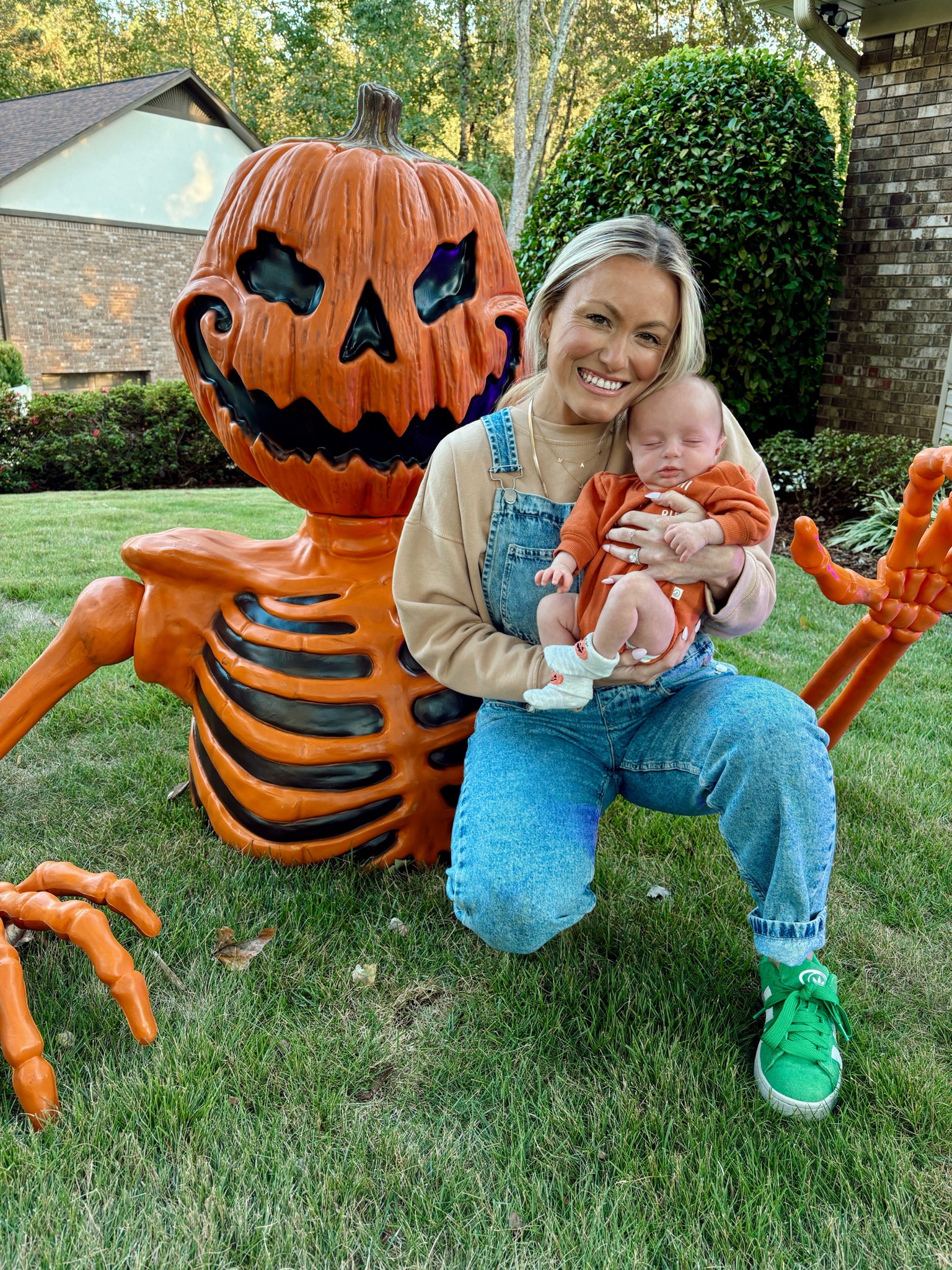 It’s officially spooky season! & it’s my baby boys first Halloween!! 🥹👻 shop our fall style 🎃 I’m wearing size xs in the overalls 🫶🏼

#LTKSeasonal #LTKHalloween #LTKBaby