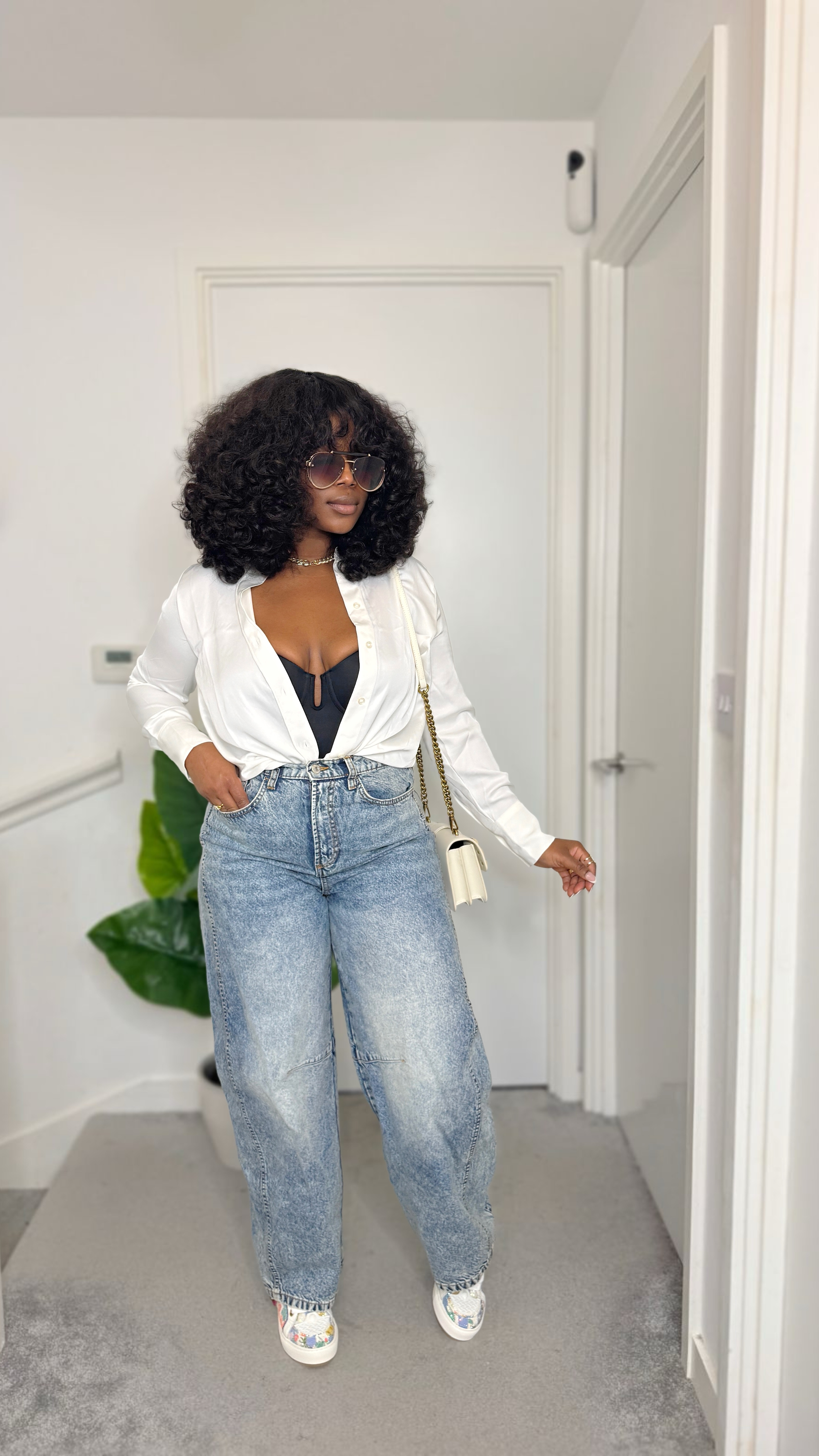 Casual, comfy, and coffee-ready ☕🤍 Barrel-leg jeans, a classic shirt, and sneakers—effortless style for a laid-back coffee date or a chill day out. Simple, timeless, and always a vibe. What’s your go-to coffee order? 👀✨#LTKspring

#LTKmodest #LTKstyletip