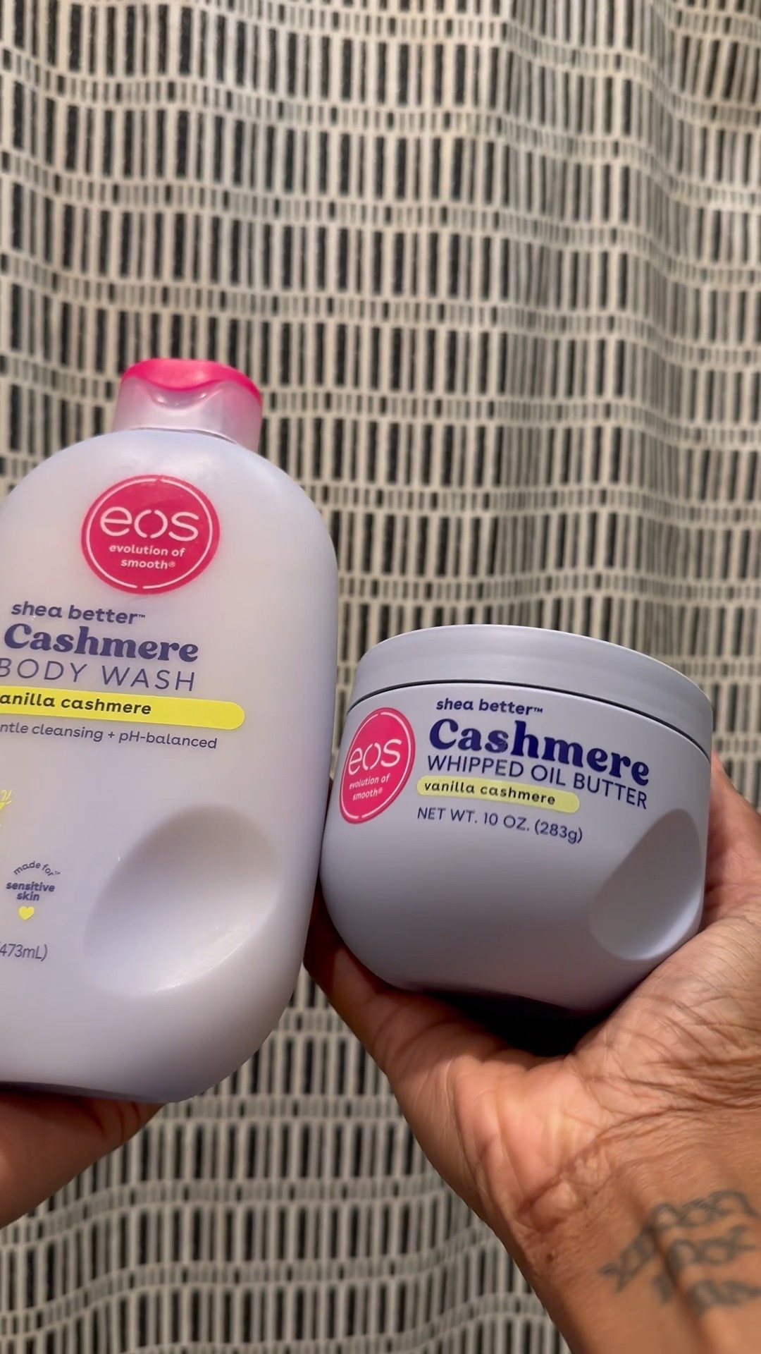 If you love the scent of vanilla you’ll love this combo! It’s super moisturizing and perfect for layering your favorite vanilla fragrances. #eos #vanillacashmere #body #bodybutter