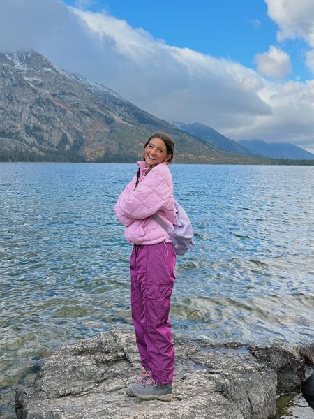 hiking fit - this jacket was PERFECT and packs up super small. These pants are perfect for layering! 
Pants: size XS 
Jacket: small runs true to size 

#LTKtravel #LTKfitness #LTKHoliday