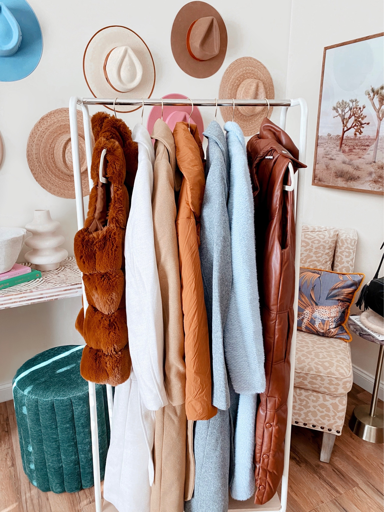 Fall/Winter Outerwear 💗
✨Faux Fur Vest // Size medium (could do a small)
✨H&M Tie Belt Coat // Size small (runs big, size down)
✨Puffer Tie Coat // Size XS (runs big, size way down) 
✨Loft Eyelash Blue Coat // Size small (runs big, size down)
✨Leather Long Vest // Size small (runs TTS)

Outerwear, Women’s Coats, Long Coat, Vests, Puffer Vest, Leather Vest, Nordstrom, Loft, H&M, Wrap Coat 

#LTKHoliday #LTKSeasonal #LTKtravel