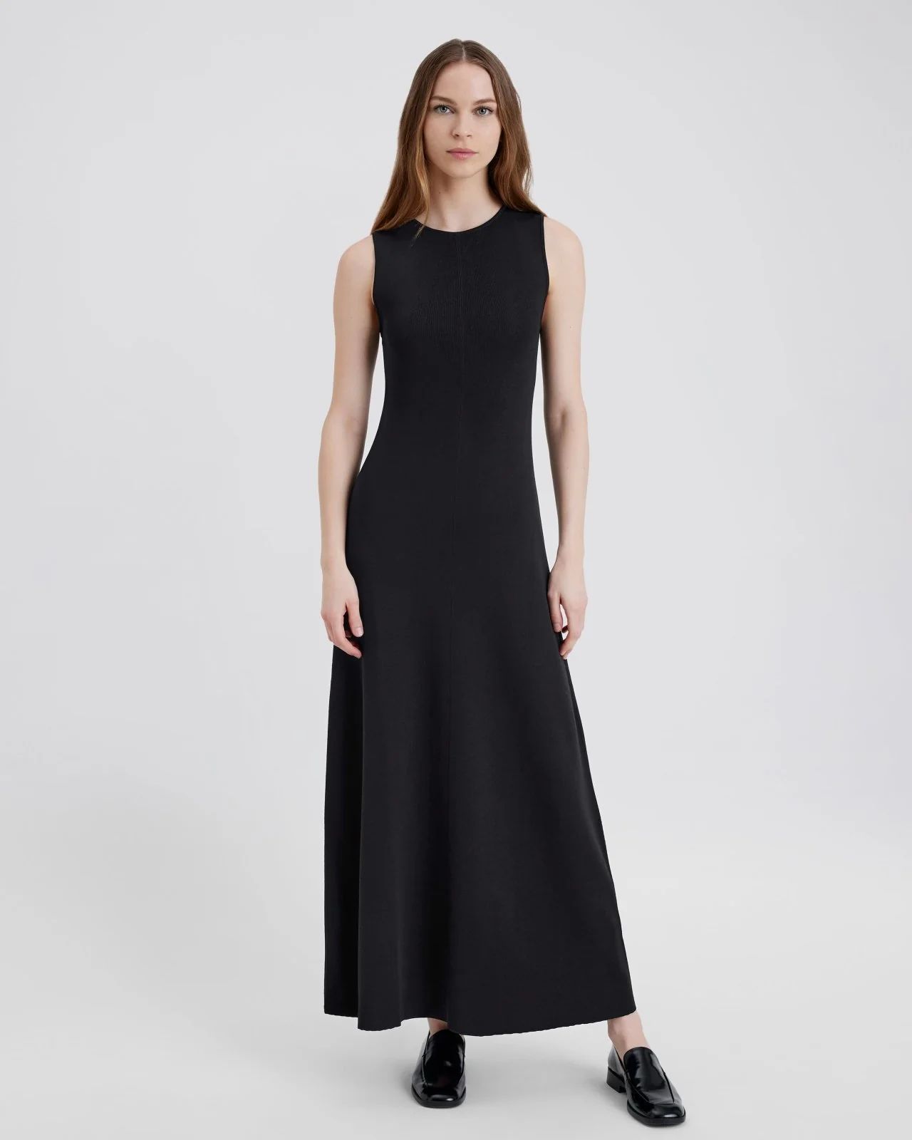 The Lucerne Dress in Noir | Solid & Striped