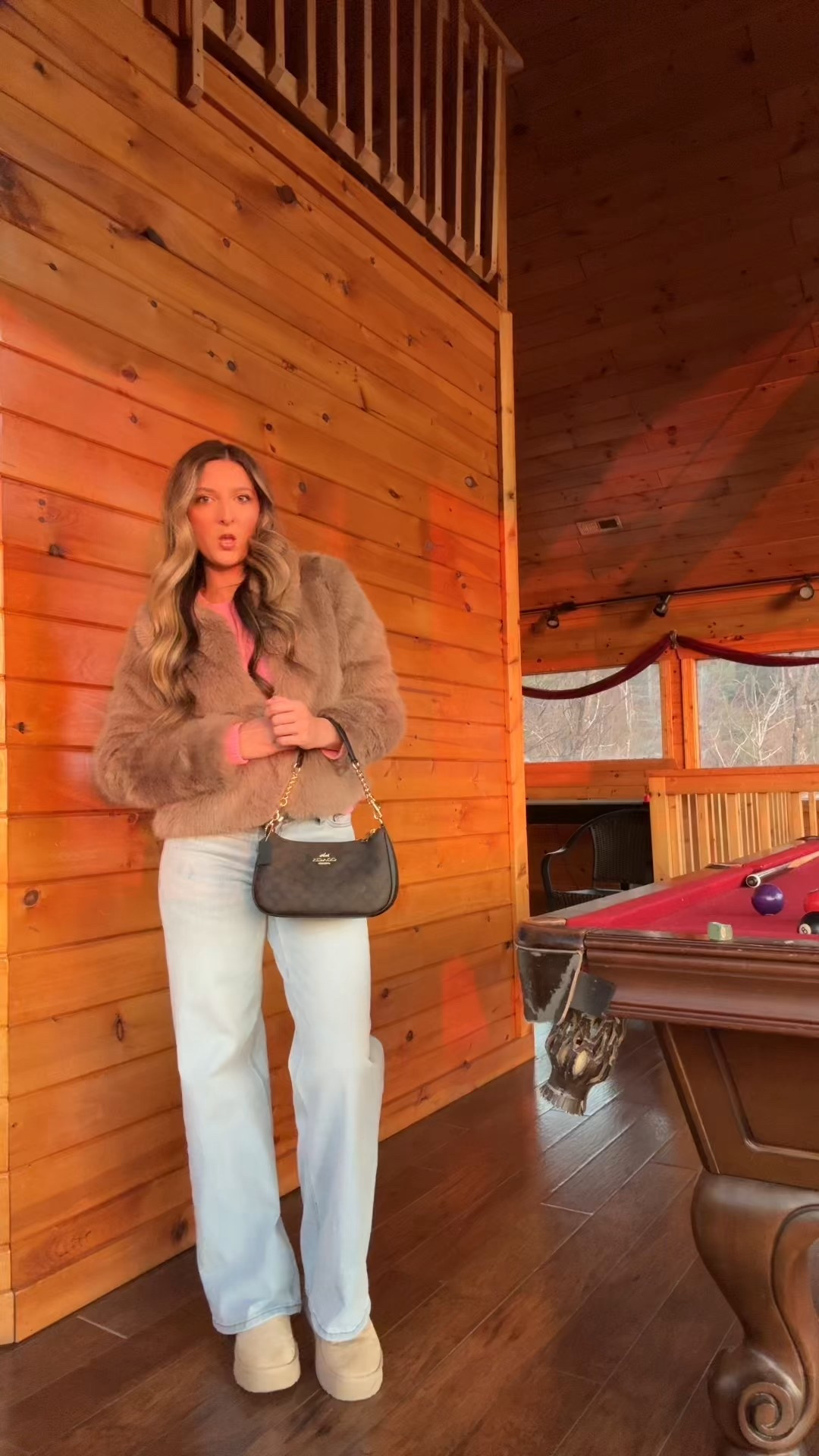 my ootd in gatlinburg tn!! 

#LTKSeasonal #LTKTravel #LTKootd