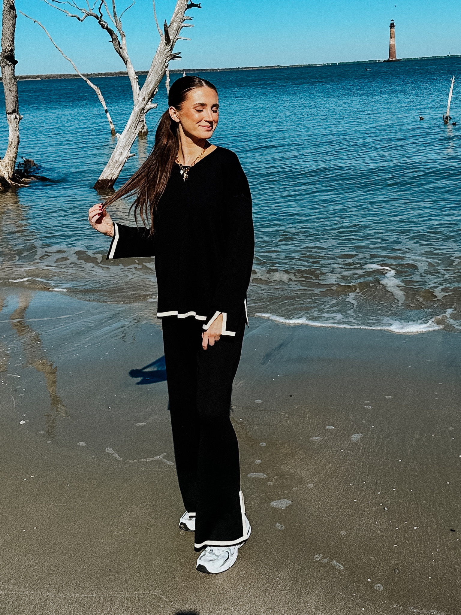 AMAZON SET LINK🫶🏼 I
I'm 5’7” wearing a medium

#LTKStyleTip #LTKCyberWeek #LTKFindsUnder50