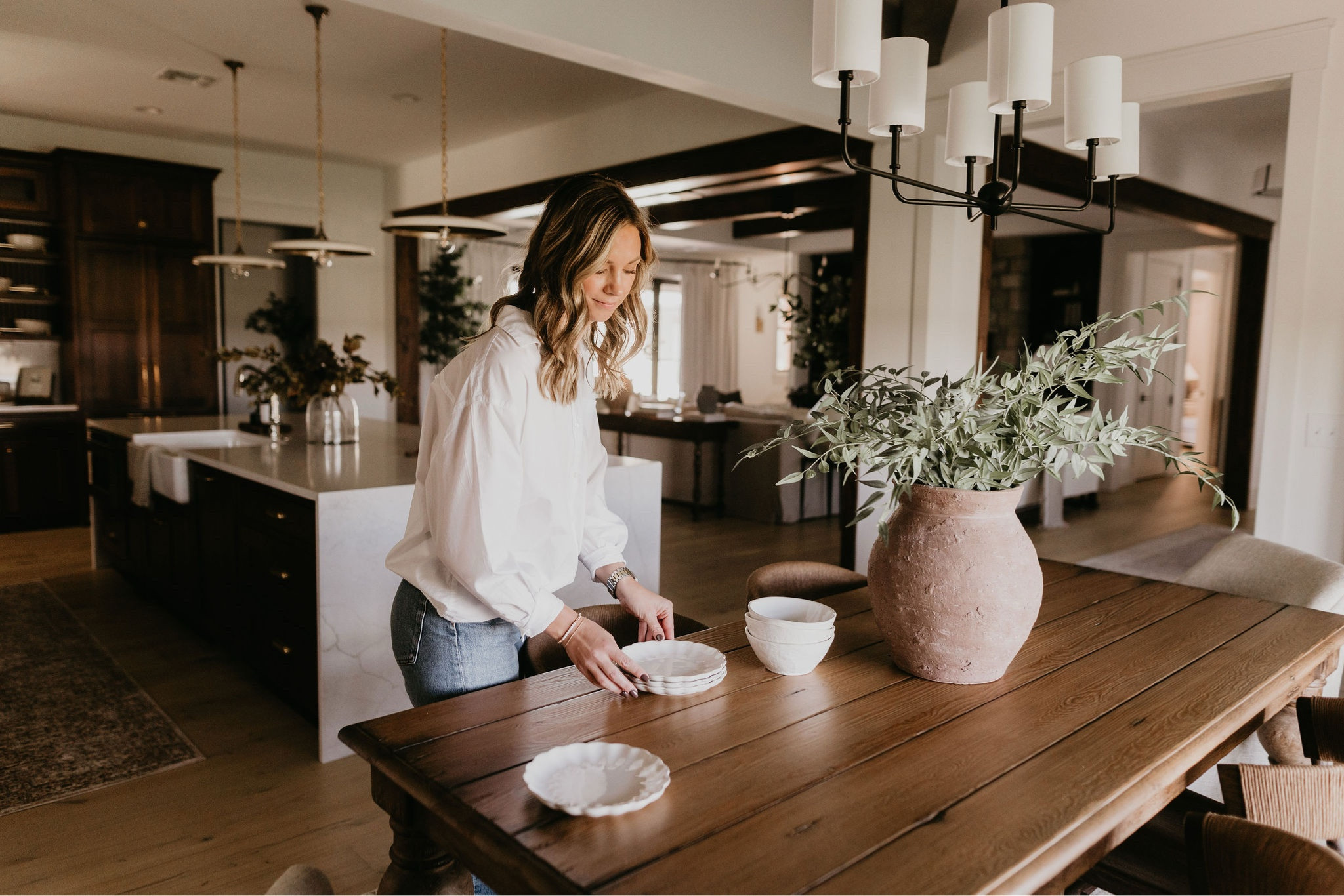 Cozy dining room. Transitional cottage design. 

#LTKStyleTip #LTKFamily #LTKHome