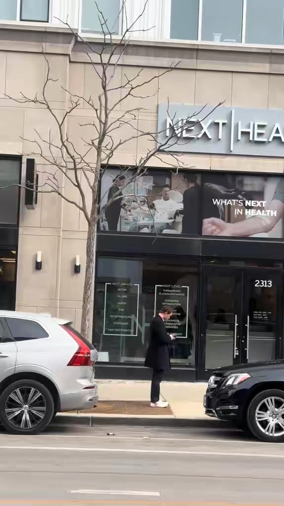 Spotted in Lincoln Park… a beauty club you’re going to want in on. 💋  

Next Health just launched a Beauty Membership focused on supporting your glow from the inside and out with a Beauty IV, Beauty Vitamin shot, red light therapy, and a VISIA facial scan to track your skin health over time.  

I stopped by to check it out and now I’m already planning my next appointment.  

Lincoln Park insiders… would you try this?  

XOXO, Gossip Girl.  

#Chicago #LincolnParkChicago #ChicagoWellness #GlowFromWithin #SelfCareRoutine

#LTKBeauty #LTKdayinmylife #LTKselfcare