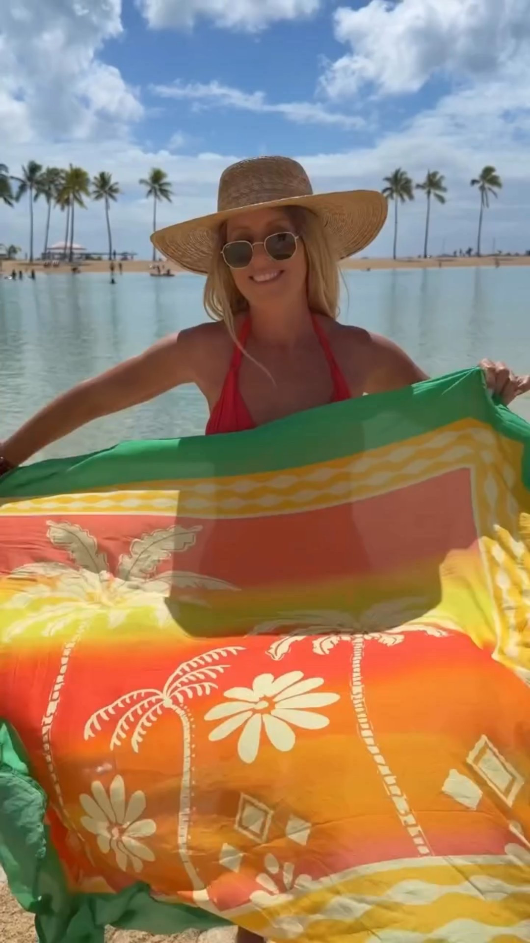 One sarong, one knot, tropical Christmas solved 🎅🏻🌴 YES or NO ? 

Wrap it horizontally around your body, tie the top corners in a double knot, and place it on your shoulder. Fold the opposite side into a triangle, bring the remaining fabric to meet it, and secure with a sarong buckle (or tie it together).
Easy, breezy, tropical Christmas ready 🎄🌴✨

Should I send you the details 🔗 ? Comment SARONG 

#sarongdress #resortwear #tropicalchristmas #christmasinthetropics #pareostyle

#LTKGiftGuide #LTKU #LTKTravel