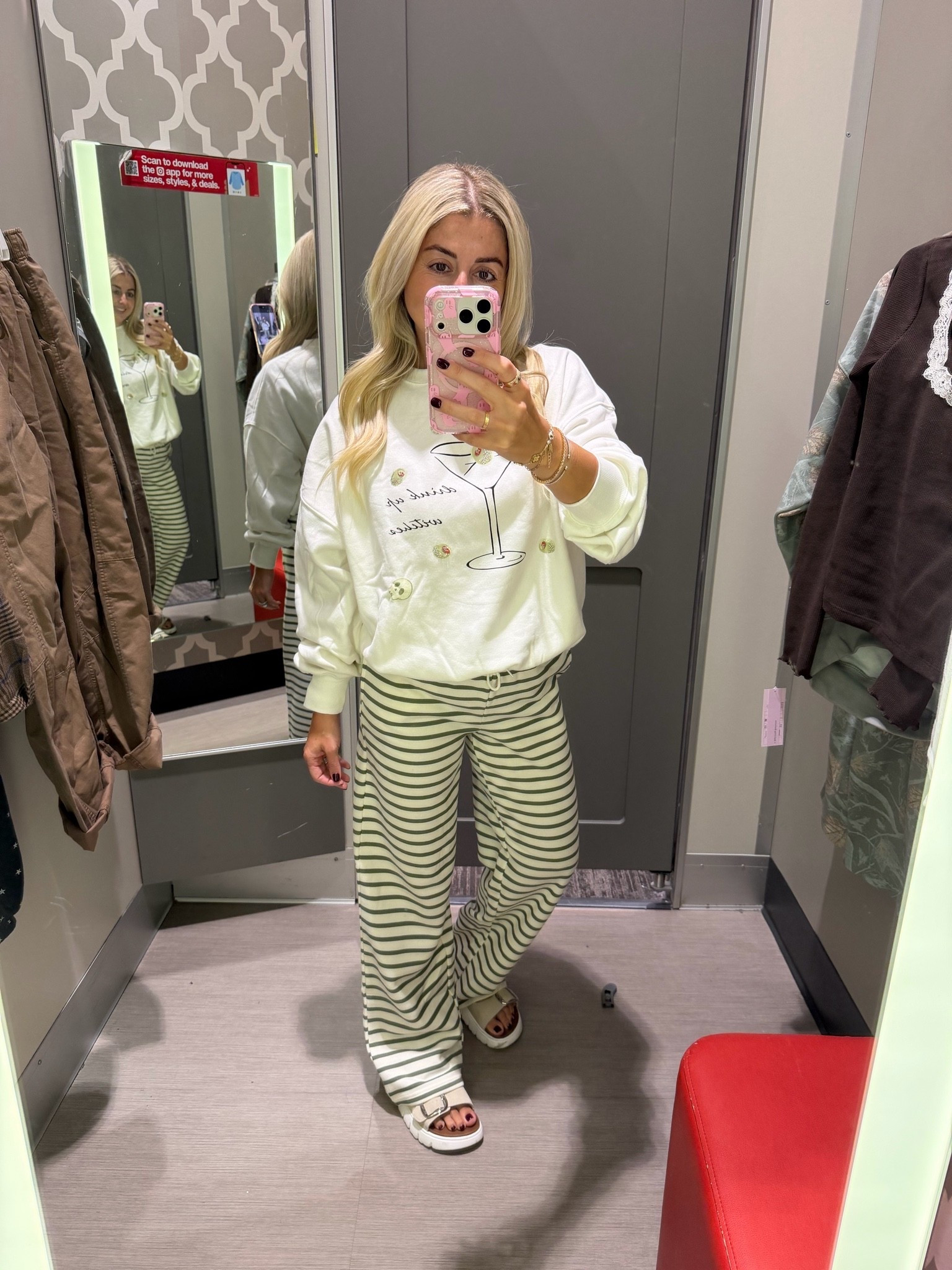 New matching set @Target 
Size small sweater
Xs pants
Sandals tts