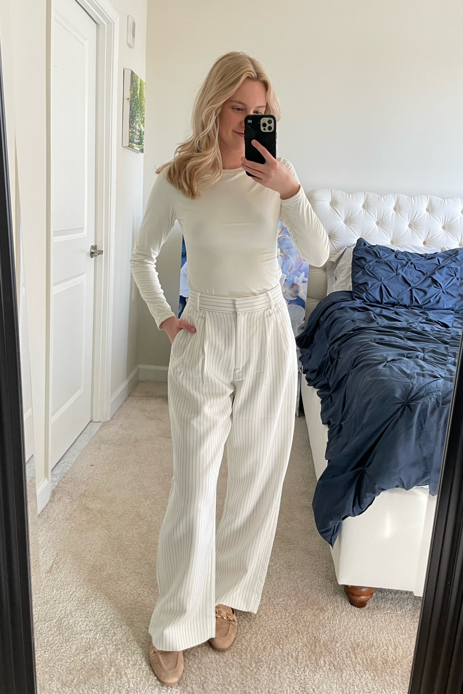 Business casual fit
Size S in top - comfiest skims dupe!!
25 short in trousers
Size 6 in shoes, tagged similar
#abercrombie #amazon #workwear #businesscasual #trousers #skimsdupe

#LTKSeasonal #LTKsalealert #LTKworkwear