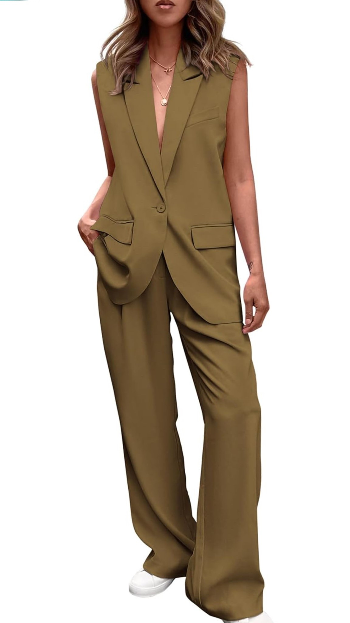 Comfortable everyday style


#LTKFindsUnder50 #LTKPetite #LTKOver40