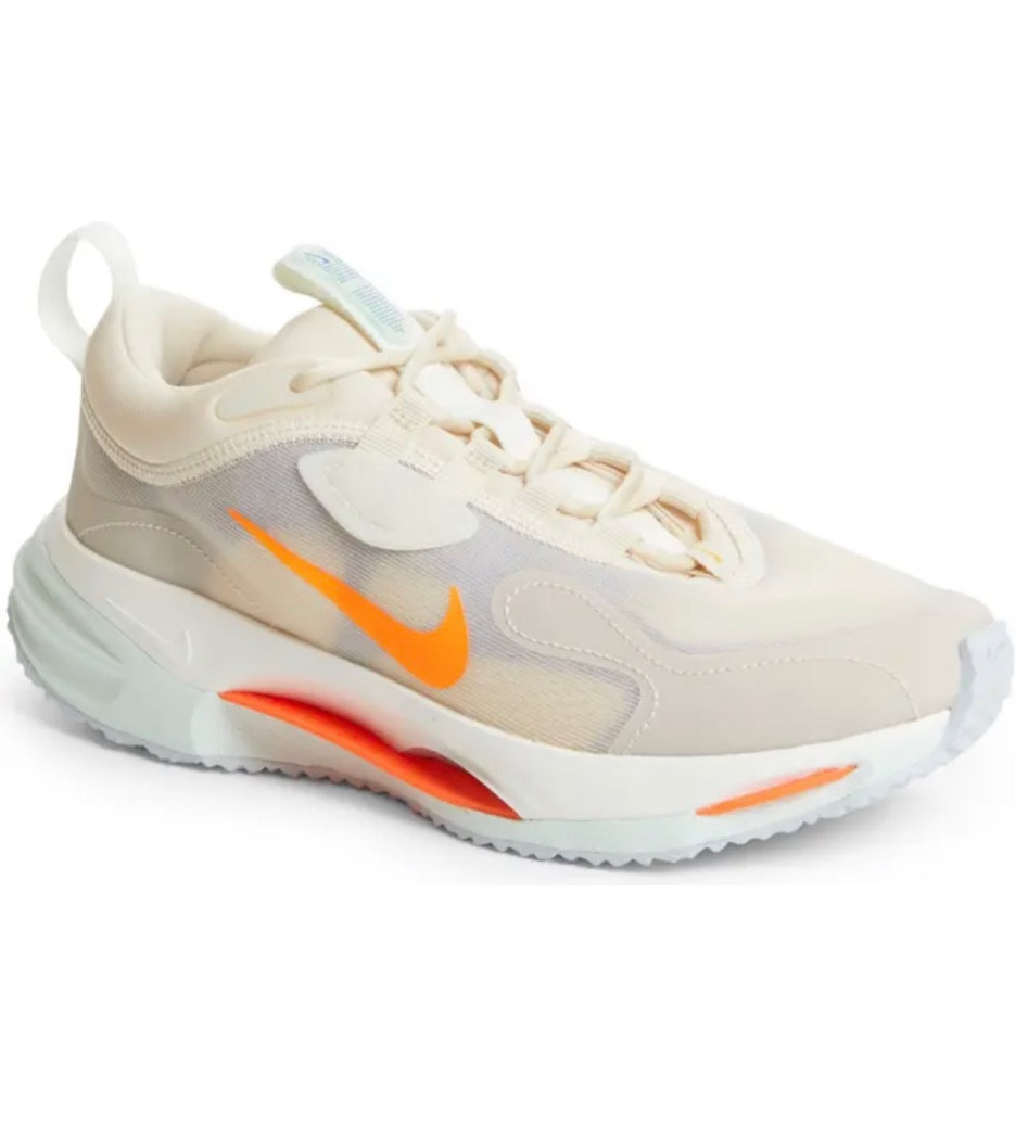 These are so cute. Neutrals with a pop of color. Great for the gym or your everyday athletic wear 

On sale for $99

#LTKshoecrush #LTKSale #LTKGiftGuide