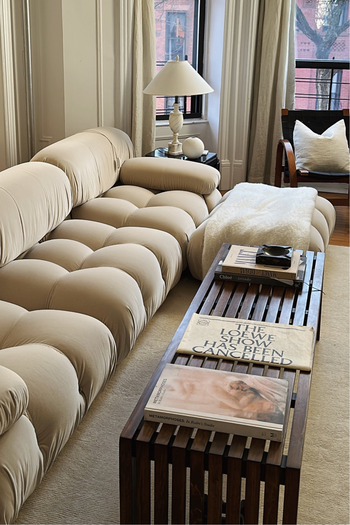 Clean home happy home 🥰 
#ltkhome #ltkinteriors #interiorinspo #midcentury #mcm