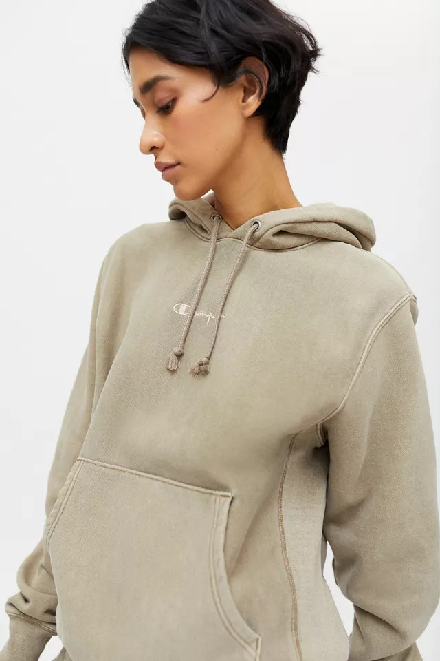 Champion UO Exclusive Vintage-Dye Hoodie Sweatshirt | Urban Outfitters (US and RoW)