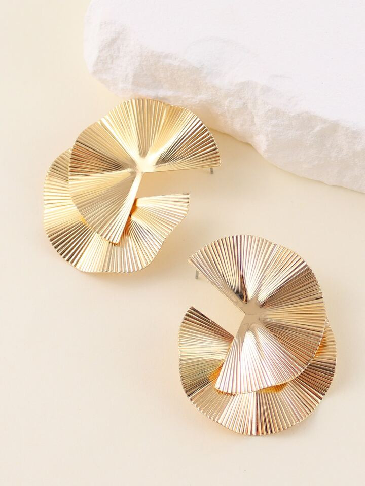Textured Metal Stud Earrings | SHEIN