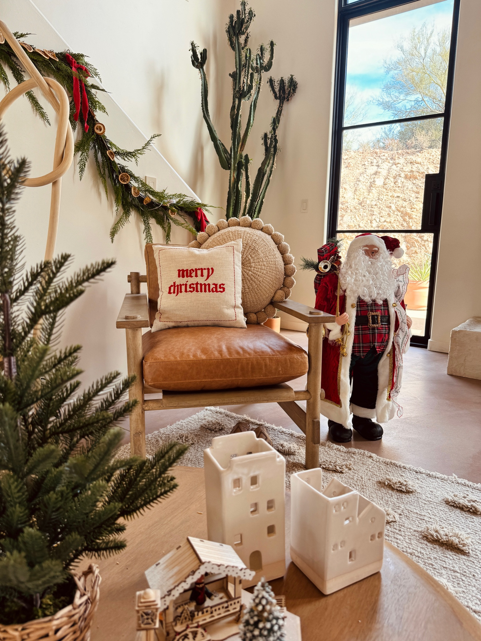 Some cute holiday pillows 🎁

#LTKHome #LTKSeasonal #LTKHoliday