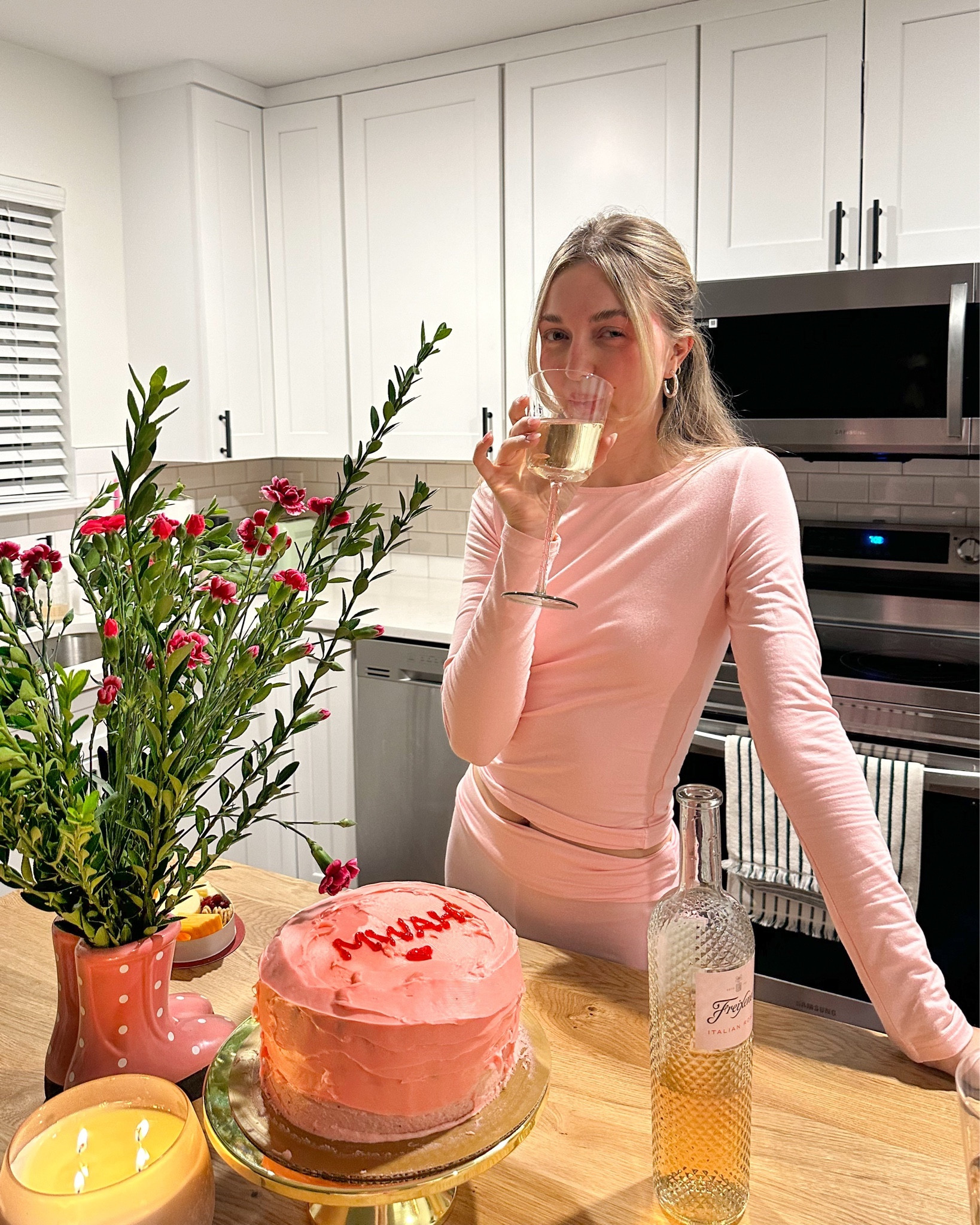 Galentines outfit 💝🏹 this two piece amazon lounge set is sooo chic and cozy !! i got a size small & the material is super soft and stretchy. perfect for an at-home valentine’s day outfit 🩷🩷 #valentines #galentines #loungeset #pinkoutfit

#LTKGiftGuide #LTKMostLoved #LTKSpringSale