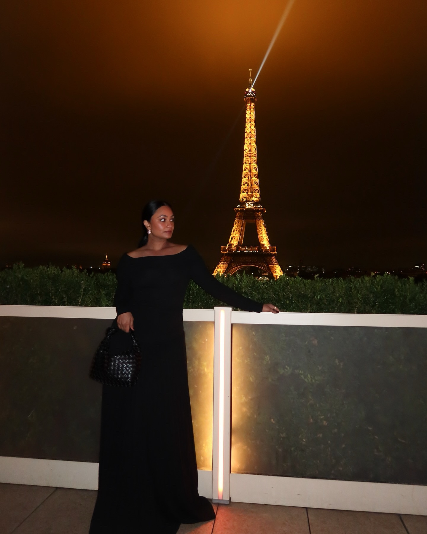 terrace dinner for two @cafedelhomme ✨

The views from this restaurant were absolutely stunning! Despite the chilly night, the heaters and blankets made it cozy and comfortable. If you’re looking for breathtaking views of the Eiffel Tower, this spot is a must-visit! ⭐️

outfit linked in bio 🤍