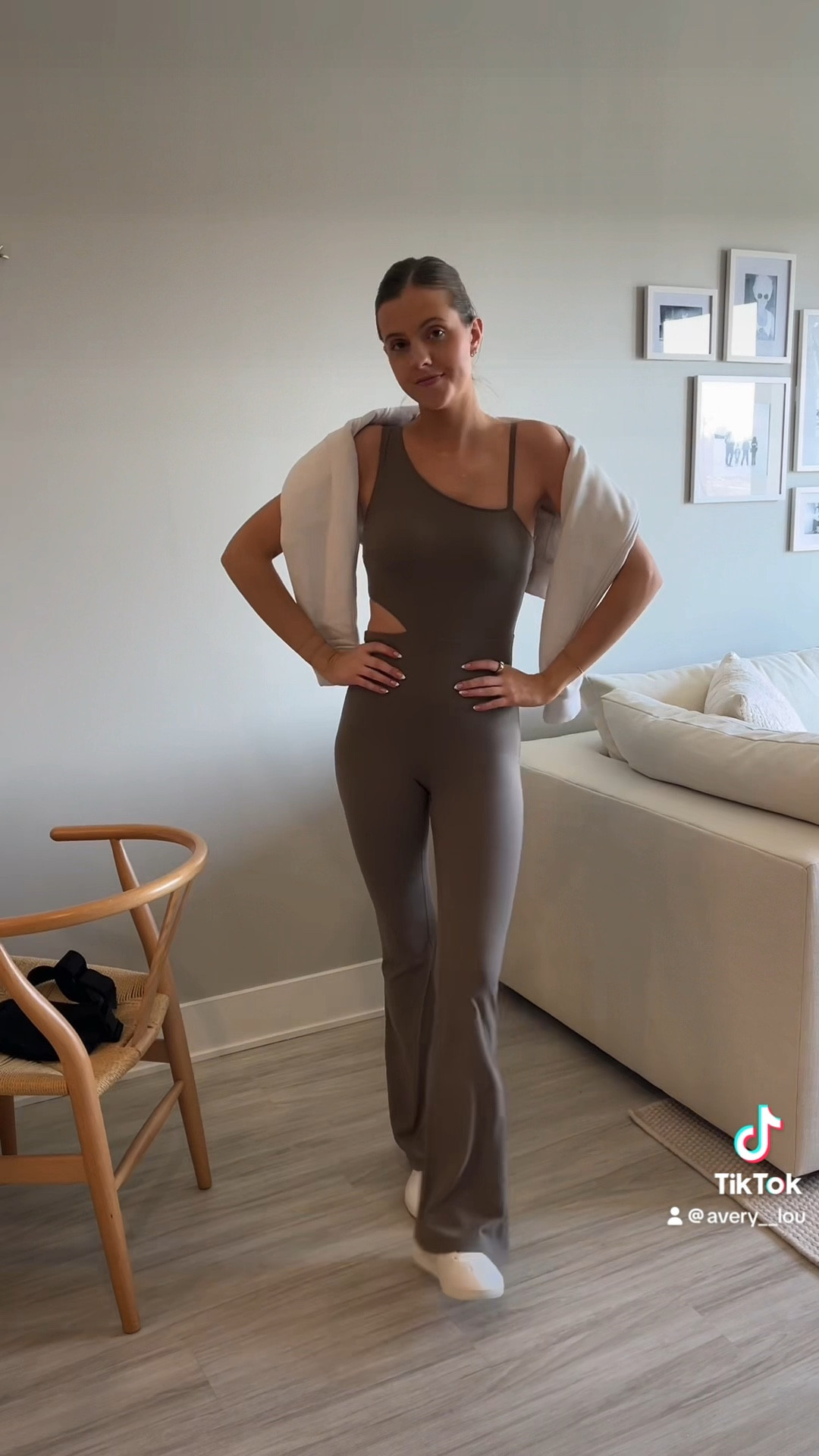 Saturday errands fit #OOTD

#LTKshoecrush #LTKfitness #LTKfindsunder50