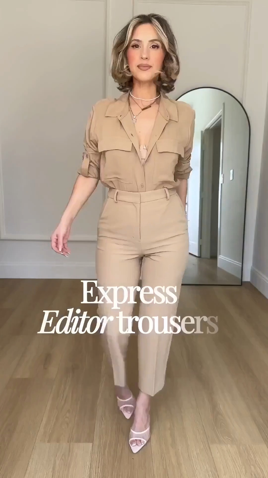 This is what a complete trouser collection looks like 👏🏼 ALL ON SALE 👏🏼😱 

✔️ size 4 regular
✔️ size 4SHORT in ankle trousers 
✔️XS in all tops

#LTKgrwm #LTKootd #LTKU
