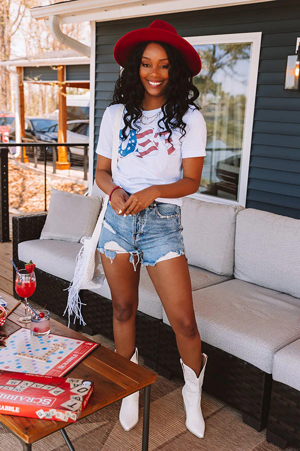 Stripe USA Graphic Tee In White | Impressions Online Boutique