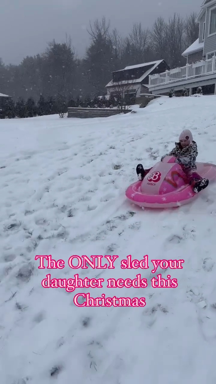 This is the BEST sled and their fav Christmas gift last year🎁

It’s so cute, goes fast and best part is they can easily bail at the last second 😉

Comment shop 

#kidschristmas #kidschristmasgifts #christmasgifts #giftguide