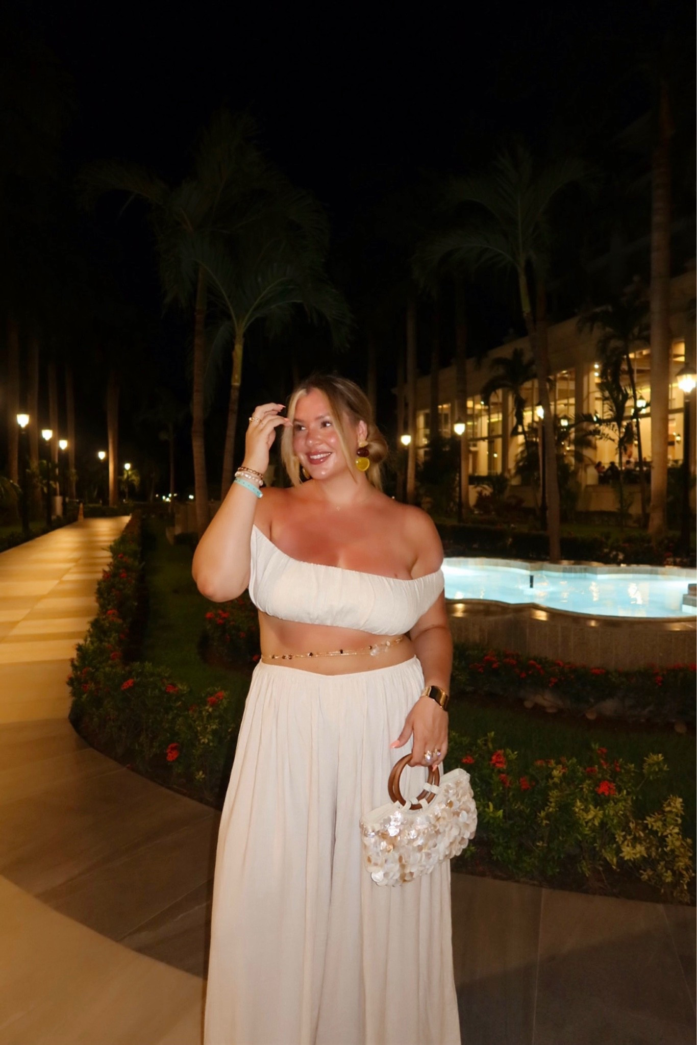 summer vacation outfit of the night ✨ wearing an xl!

#LTKootd #LTKMidsize #LTKSeasonal