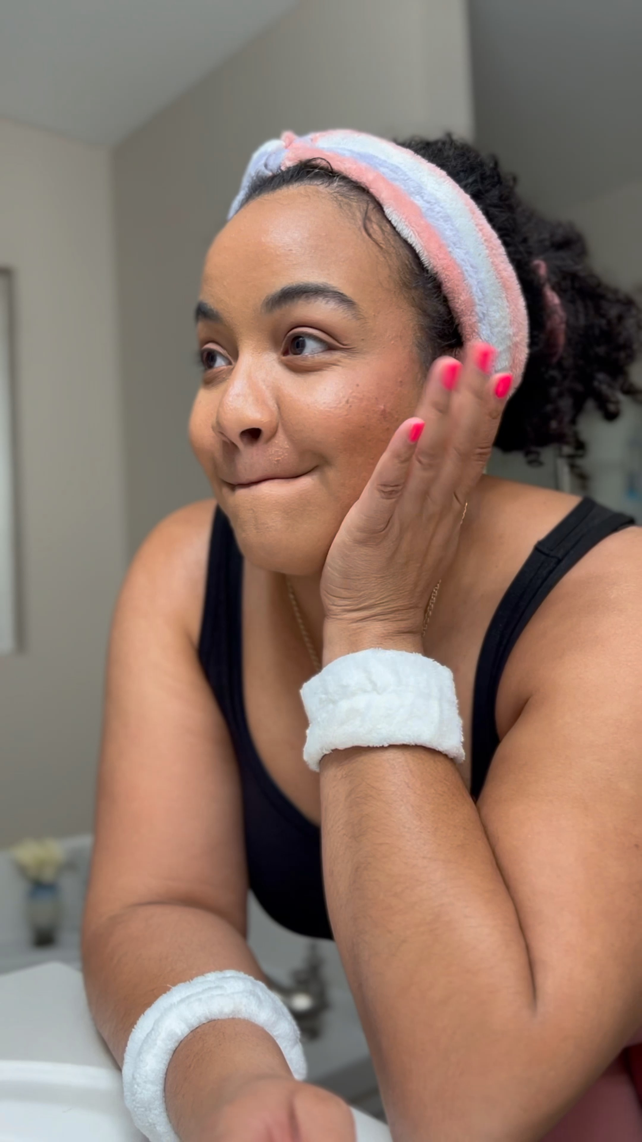 Acne prone skincare favorites, evening skincare routine, products for acne, acne prone skinn

#LTKVideo #LTKbeauty #LTKfindsunder50