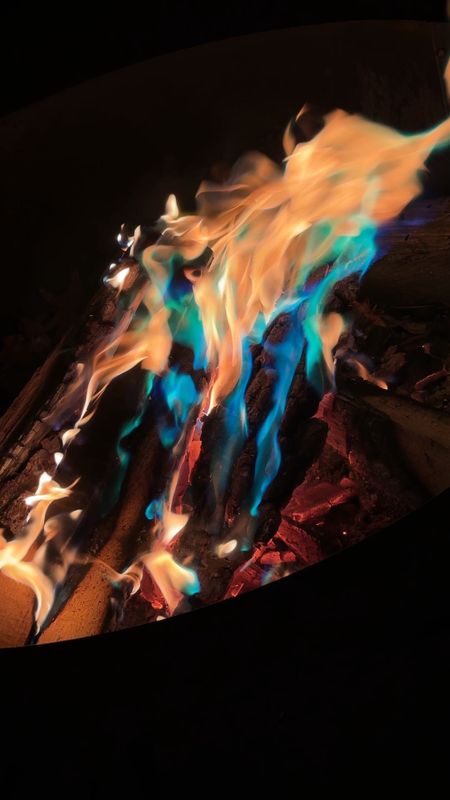 Turn your fire different colors with Color Flame! So cool!