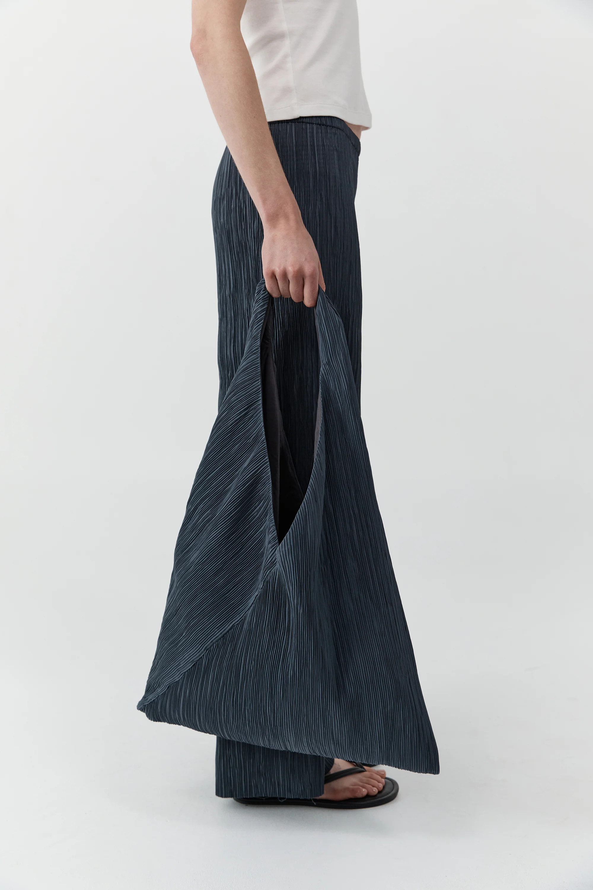 Mini Pleat Bag - Washed Black | St. Agni (US, UK, EU)