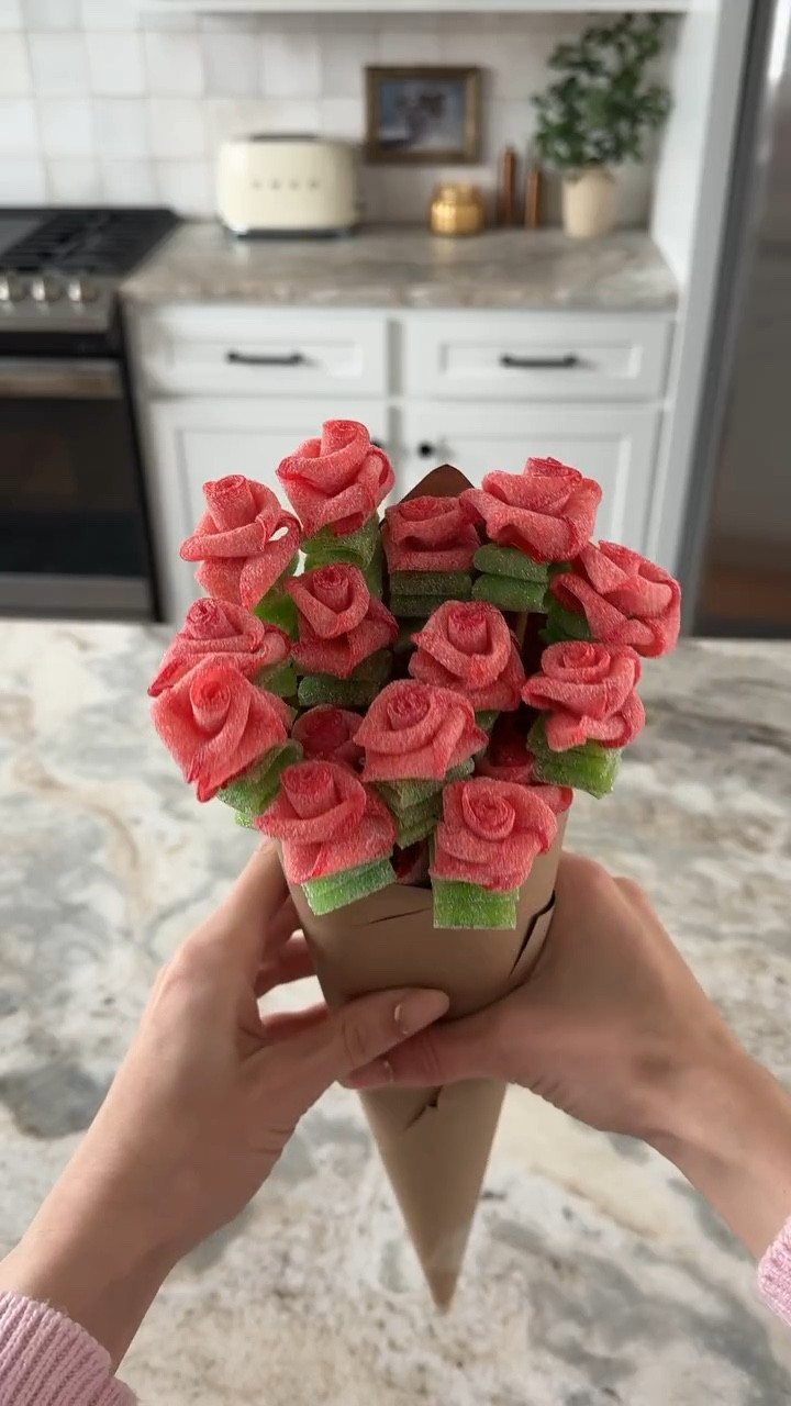 Valentine’s Candy Rose Bouquet 

#LTKHome #LTKFindsUnder50 #LTKU