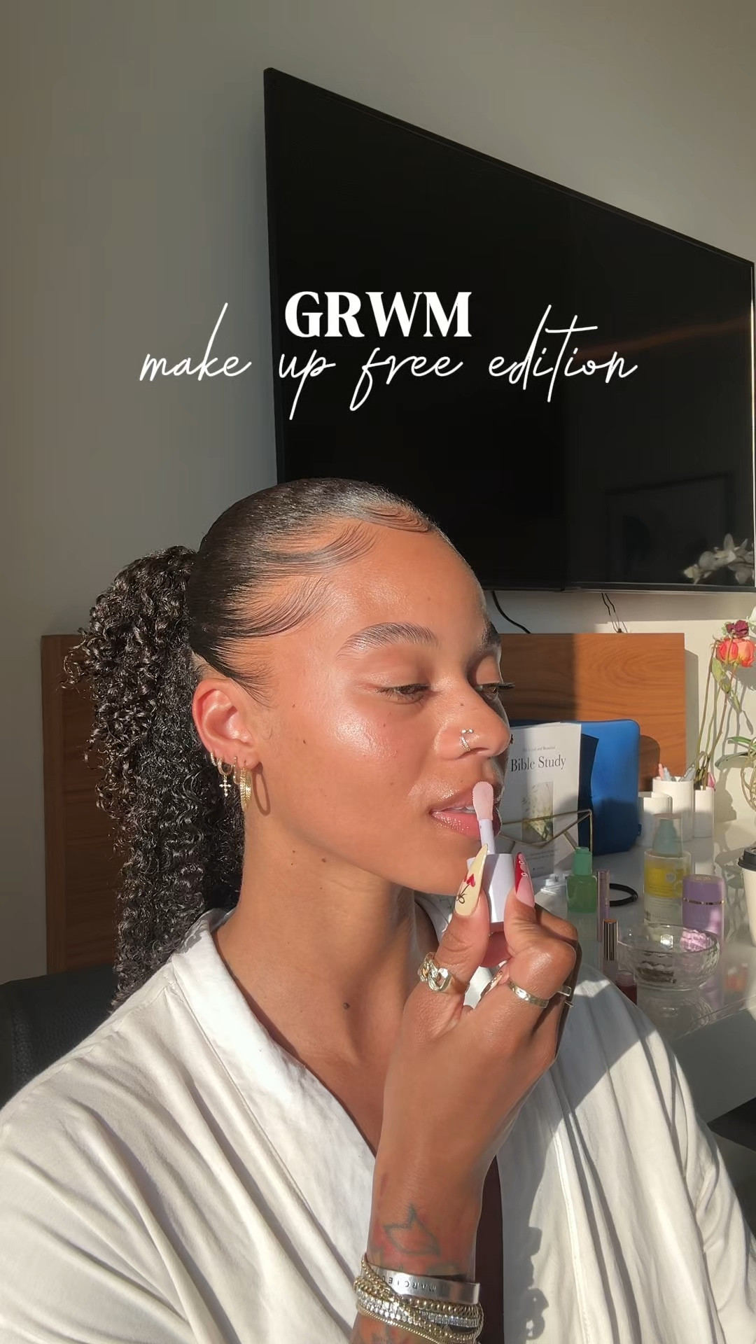 Sunkissed, glossed & glowing ☀️💋✨

#LTKBeauty #LTKFindsUnder50 #LTKGiftGuide