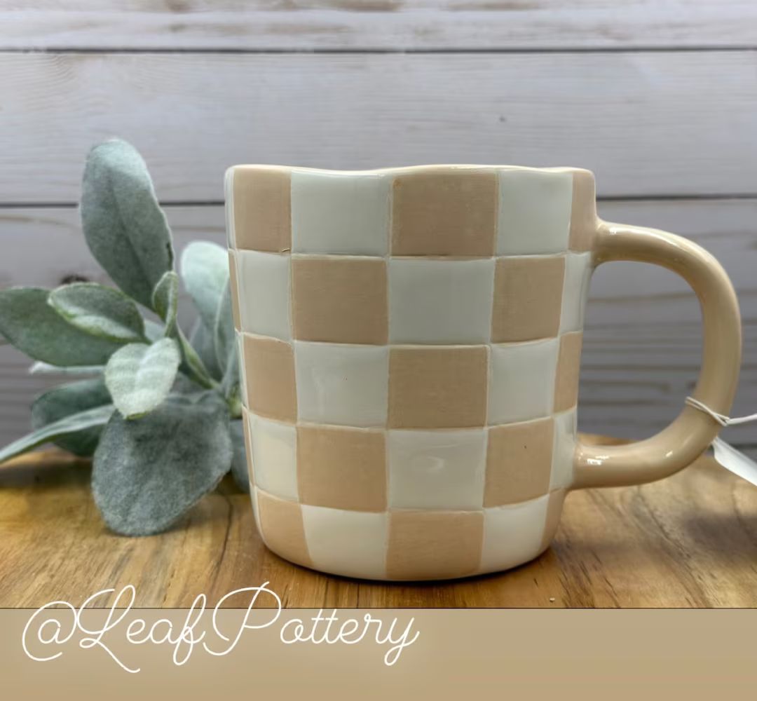 Beige and White Checkered Pattern Ceramic Mug/Coffee Lovers/Retro Lovers/ Tea Lovers | Etsy (US)