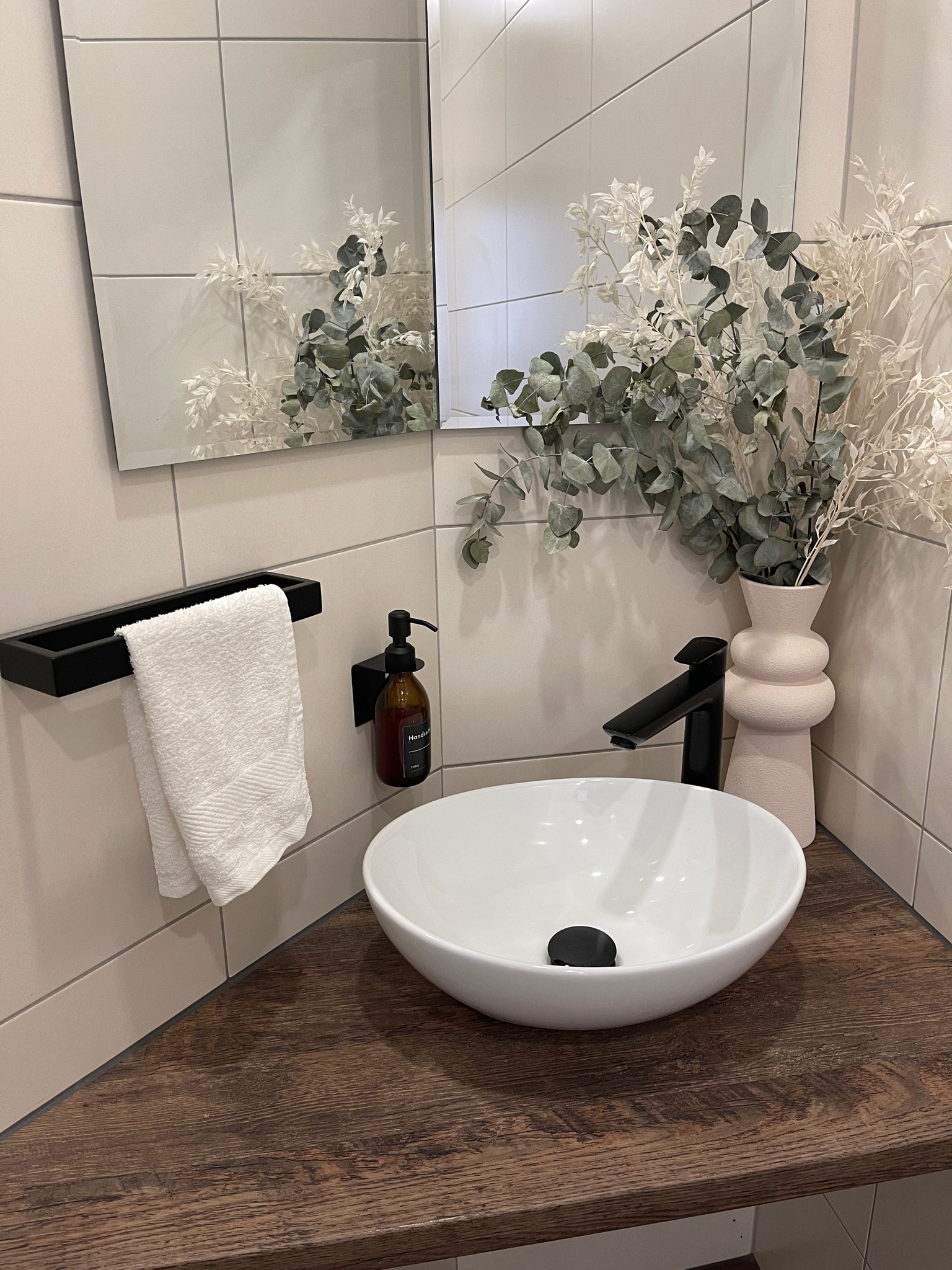 Gäste WC Inspo 🫶🏼
#gästewc #badezimmer #gästebad #bad #waschbecken

#LTKhome #LTKfamily #LTKFind