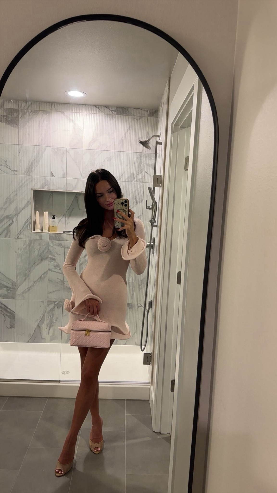 The perfect Valentine’s Day dress! Use code “FREESHIP” for next day shipping to get it by Valentine’s Day 💗￼

#LTKValentine