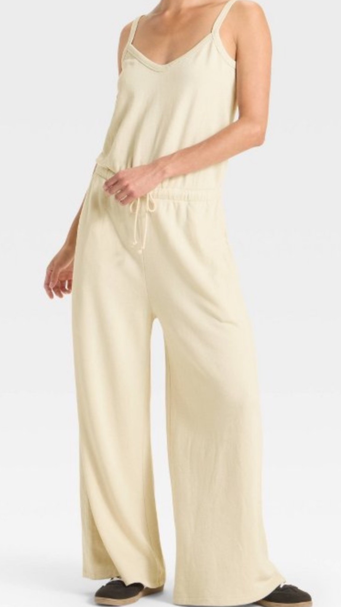 Cozy, easy jumpsuits/romper!!! SIZE DOWN!! Got a medium and could of worn a small!! So comfortable!!! 😍

#LTKFindsUnder50 #LTKStyleTip #LTKFamily