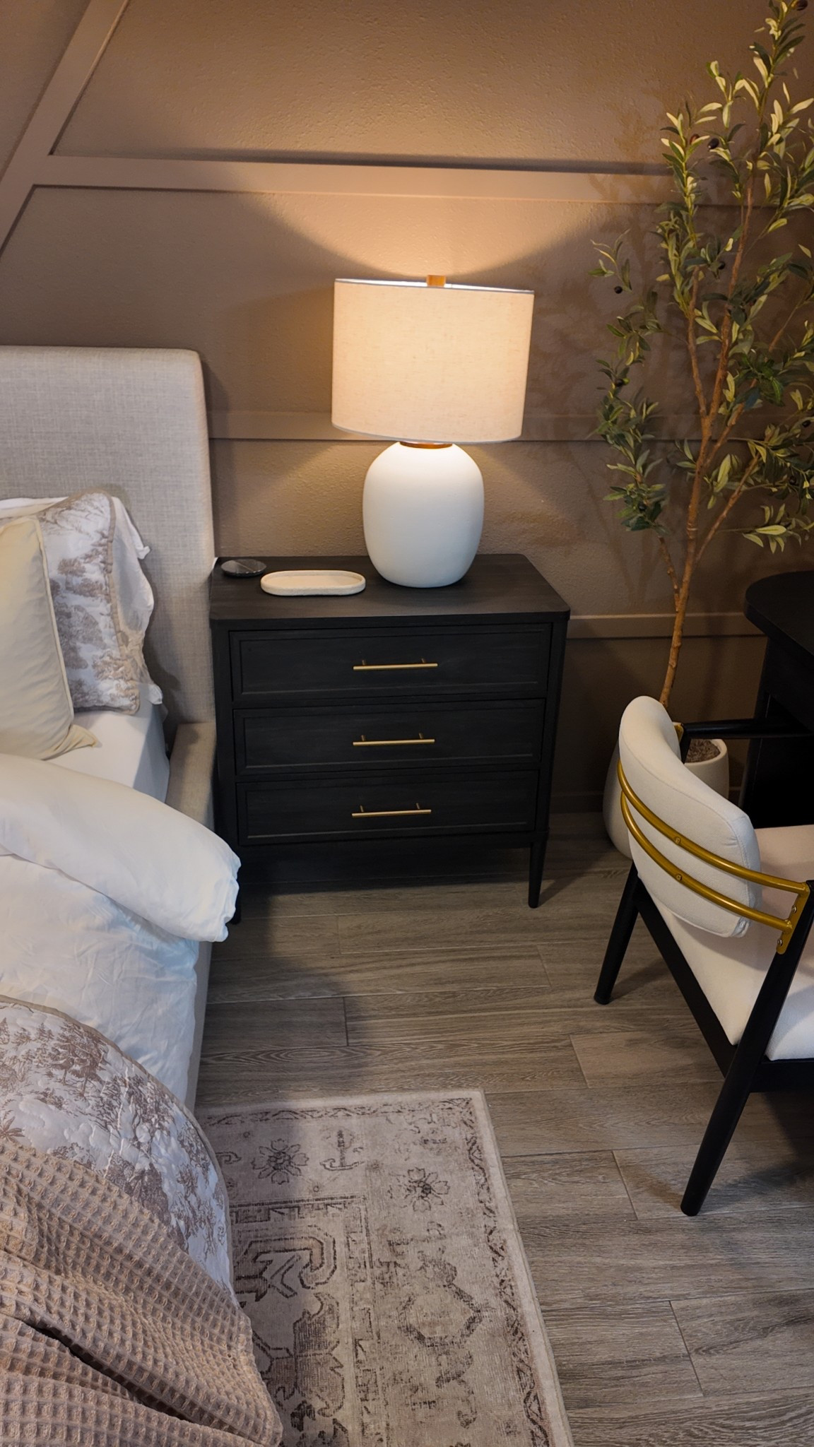Bedroom decor
Nightstand 

#LTKHome #LTKSeasonal #LTKSpringSale