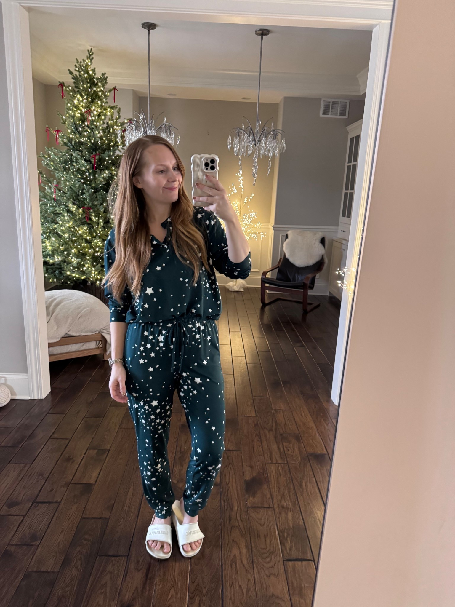 One of my favorite purchases this year was a set of these pjs for the family. The material is insanely soft! It’s our fourth set from the brand — clearly we’re voting with our dollars ✊🏻 I buy the men’s size small but the women’s set is also nice. I just prefer the Henley top

Mason grey La pajamas, Black Friday sales, star print, holiday pjs

#LTKmomlife #LTKHoliday #LTKGiftGuide
