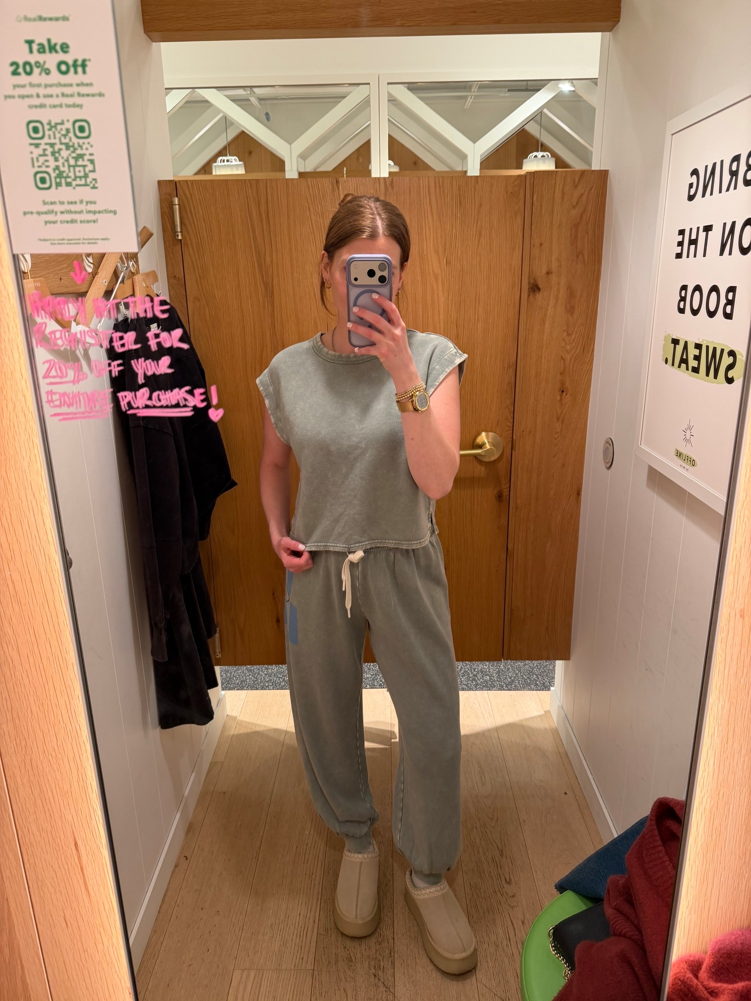 
Aerie spring outfits 
Xs in both 



Sweat set , loungewear 

#LTKmomlife #LTKootd