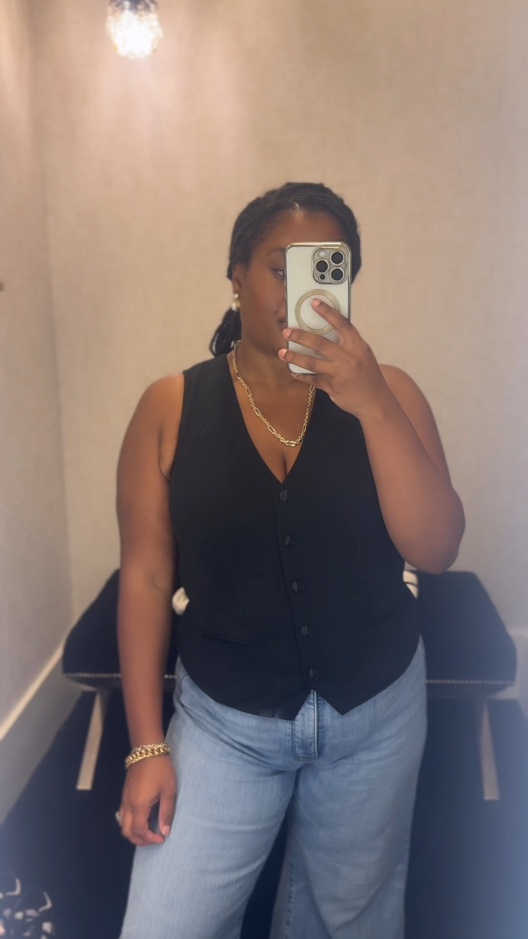 WHBM top try on haul! 

Wearing a size 14 in the vest (fits like a dream) and large in the other tops! 




#LTKFindsUnder100 #LTKSaleAlert #LTKVideo