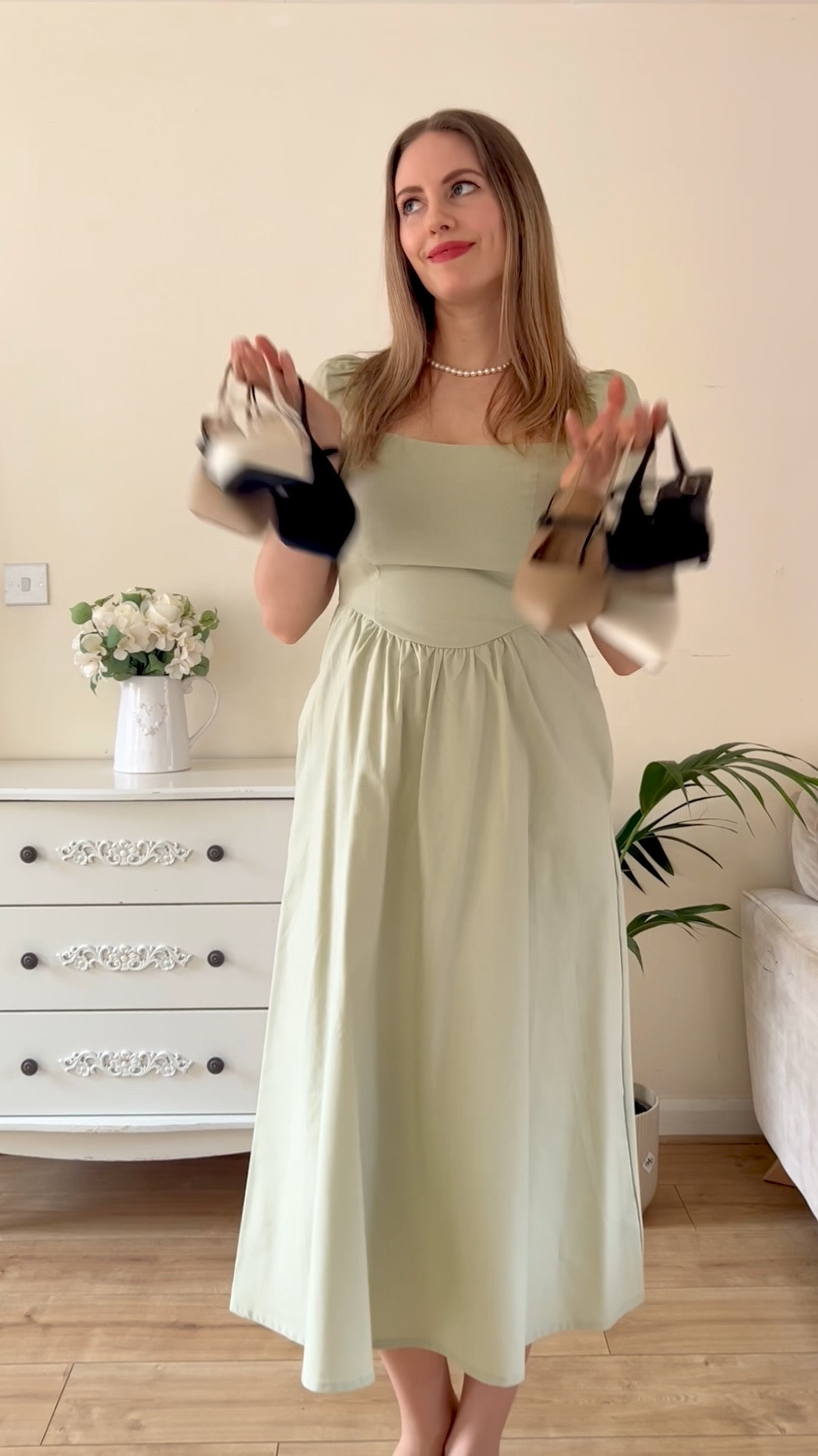 Elegant, classy and comfortable—that’s my new heels from @cosyisland_official  AD ✨

I’ve got them in 3 different colours to fit various outfits, occasions and moods 🤍🖤🤎

They feel so comfy with their bouncy insole cushions and stable heel. Feel like dancing in them 💃🏼

I’m wearing the “StrikeStep Elegant Stiletto Heeled Slingback” 👠

#cosyislanders #comfyheels #elegant #vintage #spring

#LTKspring #LTKstyletip #LTKshoes