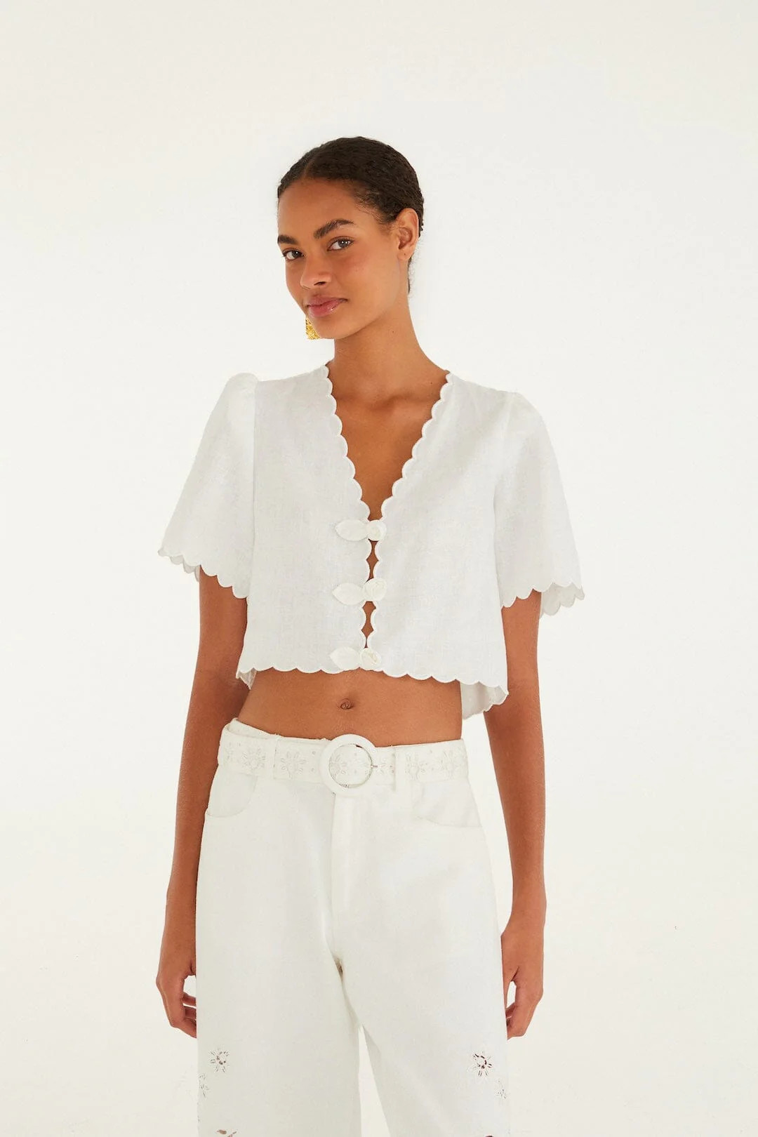 Off-White Roses Scallop Artisanal Top | FARM Rio | FarmRio (US)