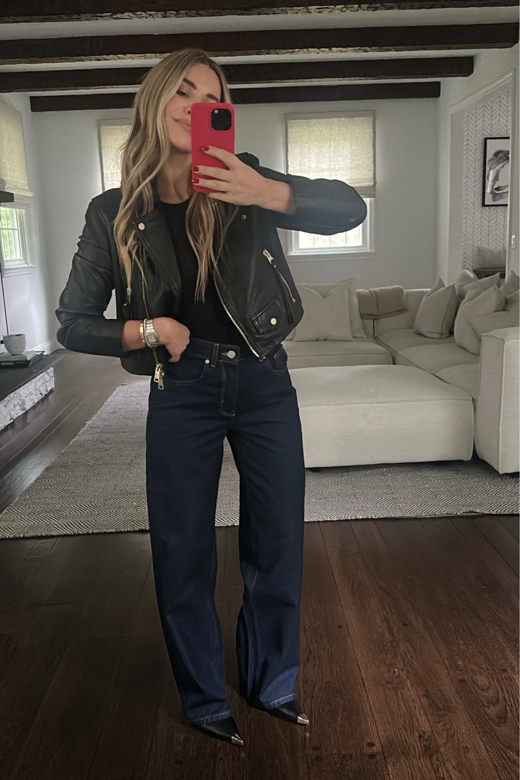 Obsessed with these jeans 
TTS 25 
Jacket I sized up to a 6 it runs small! I could even go up to an 8.. I'd size up legit 2-3 sizes for room in the arms but the quality is & fit is so good a leather jacket you'll have for years 

#LTKSeasonal #LTKFind