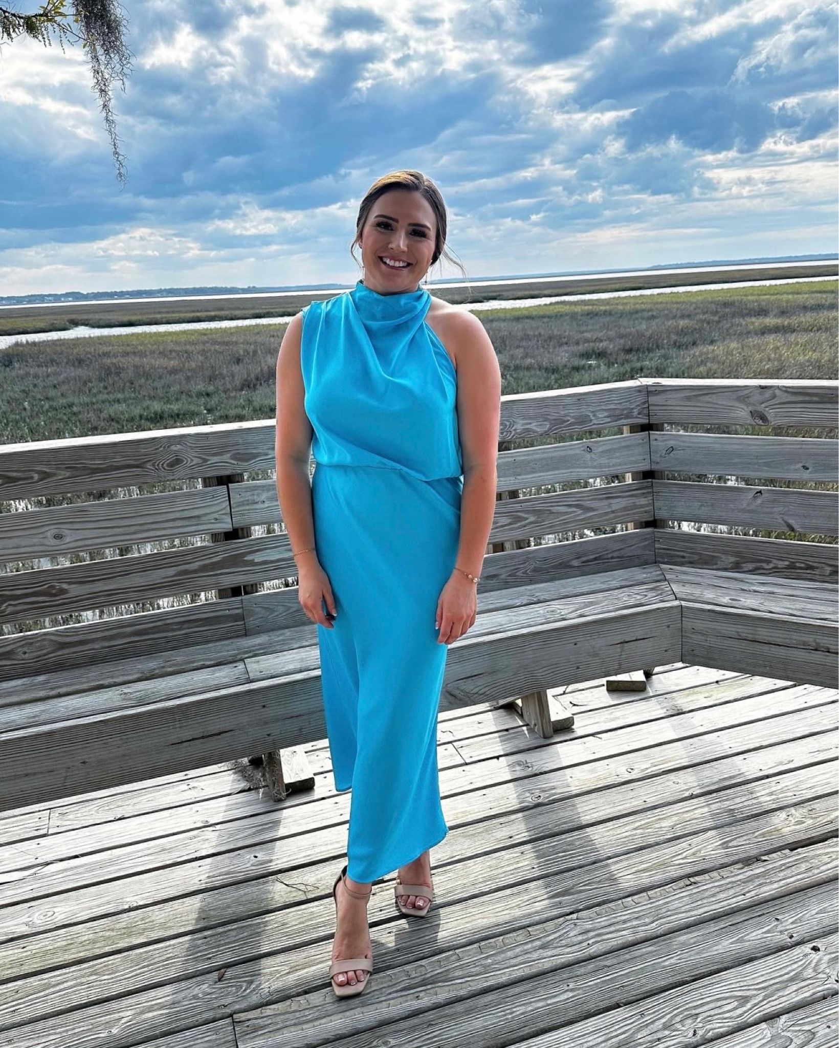 The MOST perfect wedding guest dress. Multiple colors to choice from, for any occasion! 

#LTKwedding #LTKparties #LTKfindsunder50